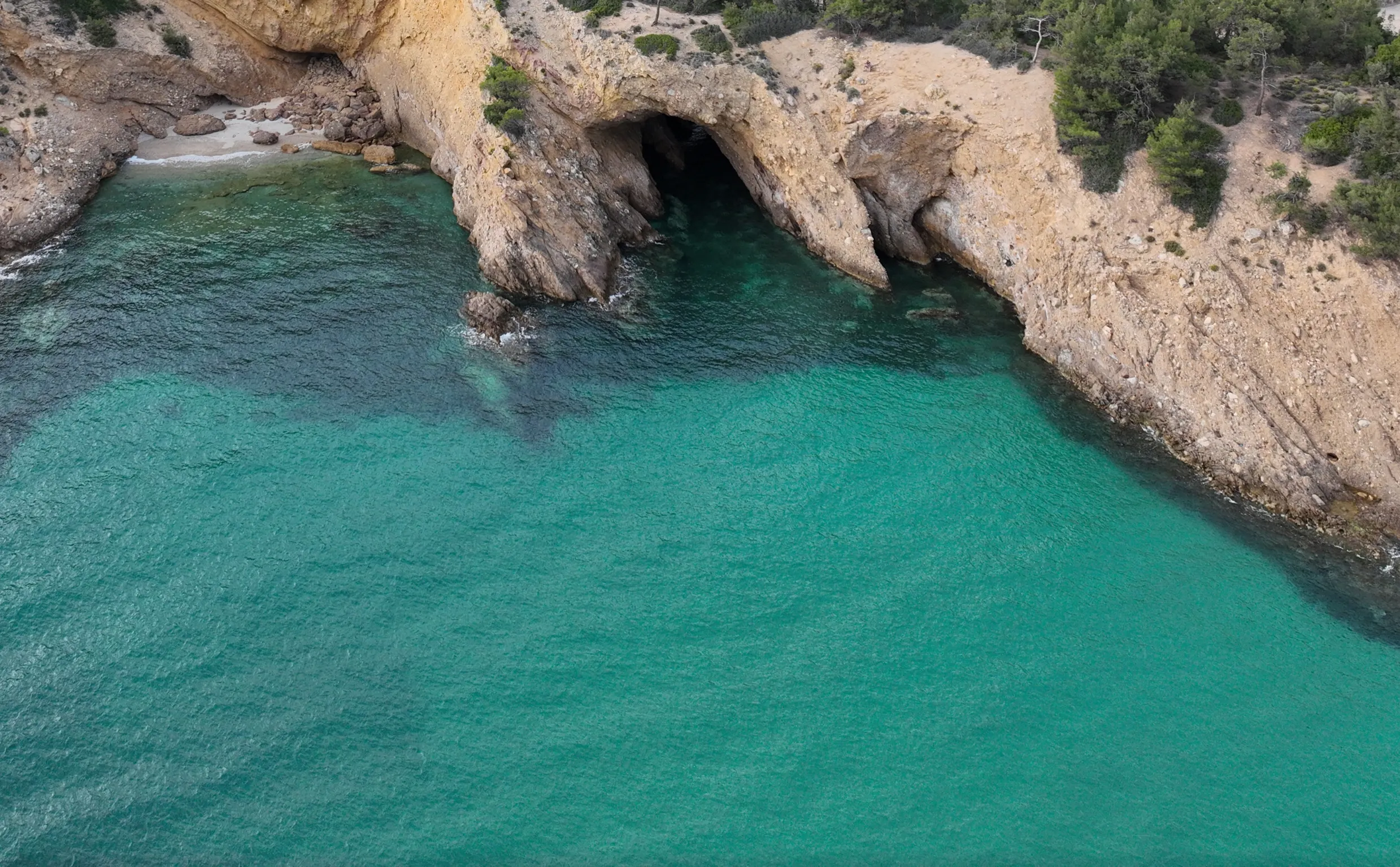 EXPLORE THE BEAUTY OF